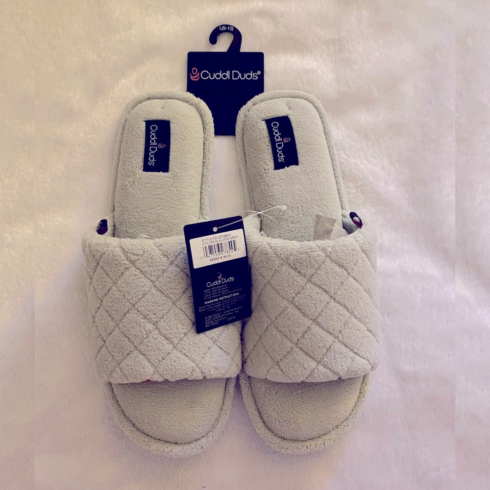 SOLD - NEW Cuddl Duds Glacier Grey Slide Slippers